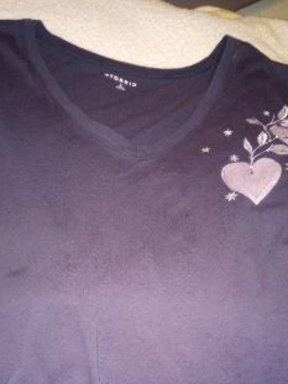 Torrid Tee Vneck short Sleeve size 2 22/24